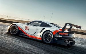 Porsche racing